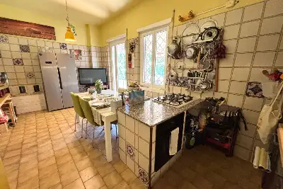 Villa Plurifamiliare in vendita, Via Aristotile Fioravanti, Roma