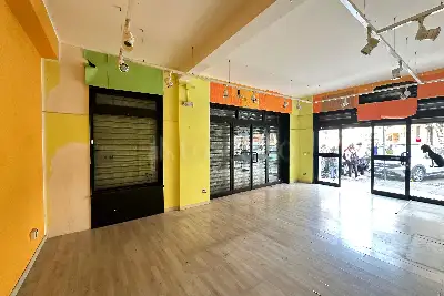 Negozio in affitto, Via Luca Valerio, Roma