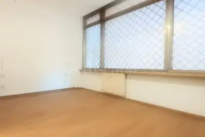 Casa in vendita, Via Benedetto Croce, Roma