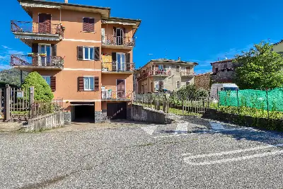 Casa in vendita, Via Taverna, Cugliate-Fabiasco