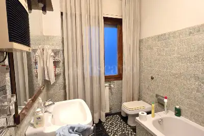 Casa in vendita, Via Deruta, Roma