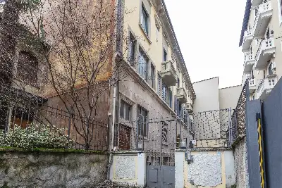 Loft in vendita, Viale Emilio Caldara, Milano