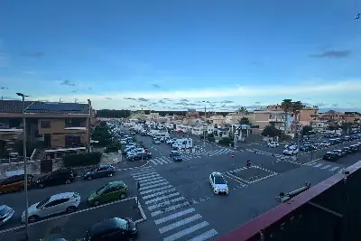 Casa in vendita, Viale dei Promontori, Roma