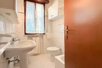 Casa in vendita, Via Einaudi, Sirmione