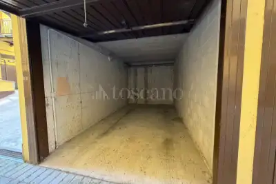 Box in affitto, Via Marco D'Agrate, Milano