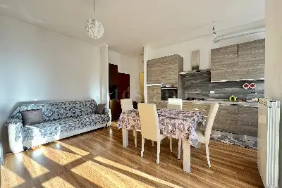 Casa in vendita, Via Leonardo Da Vinci, Corsico