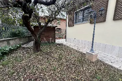 Villa Bifamiliare in vendita, Via Filippo Cuggiani, Fiumicino