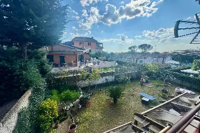 Casa in vendita, Via Mongardino, Roma