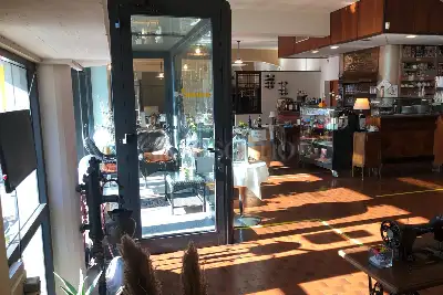 Attività Commerciale in affitto, Via Vecchia Bolognese, Pistoia