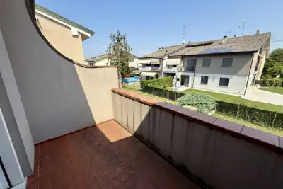 Villa Plurifamiliare in vendita, Via delle Nazioni Unite, Bagnolo Mella