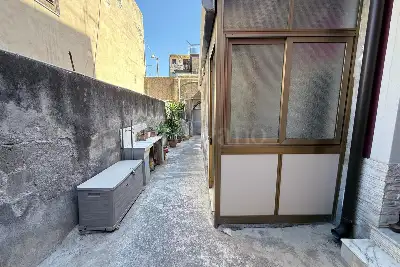 Casa Indipendente in vendita, Via Ferlito, Catania