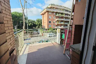 Casa in vendita, Via Vincenzo Tomassini, Roma