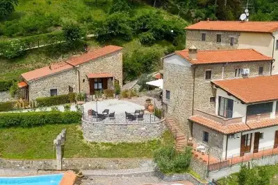 Villa Plurifamiliare in vendita, Via San Giusto, Serravalle Pistoiese