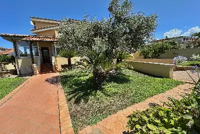 Villa in vendita, Via Dei Glicini , Ladispoli