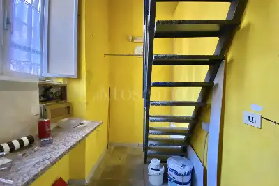 Negozio in vendita, Via Maddalena, Messina