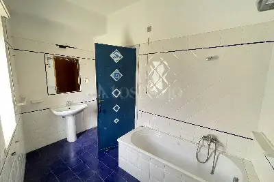 Casa Indipendente in vendita, Via Salvatore Navarra, Messina