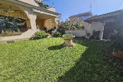 Villa Bifamiliare in vendita, via delle cipree, Anzio