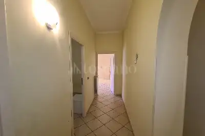 Casa in vendita, Via Roma, Pomezia