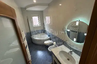 Casa in vendita, Viale Petru Giovacchini, Bari