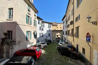 Casa in vendita, Piazzetta San Giorgio, Brescia
