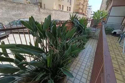 Casa in vendita, Via Eustachio Catalano, Palermo