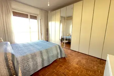 Casa in vendita, Via Egadi, Milano