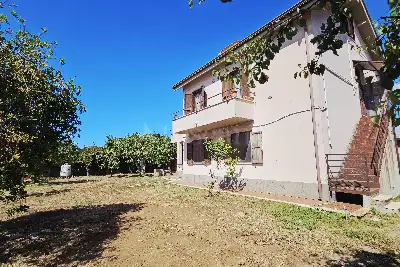 Villa in vendita, Via Novara, Ardea