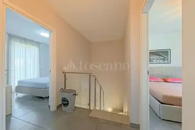 Villa Bifamiliare in vendita, Viale Ernesto Thomas, Brusimpiano