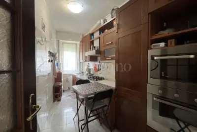 Casa in vendita, Via Lorenteggio, Milano