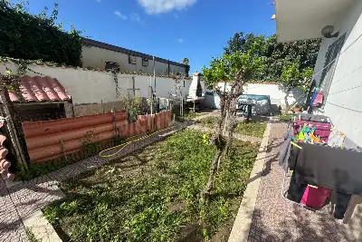 Casa Indipendente in vendita, Via Trincea delle Frasche, Fiumicino
