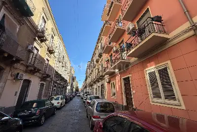 Casa in vendita, Via Camillo Finocchiaro Aprile, Catania