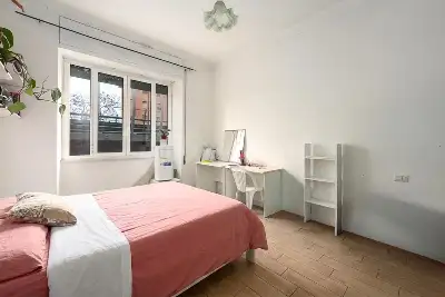 Casa in vendita, Viale dello Scalo S. Lorenzo, Roma