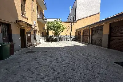 Negozio in vendita, Via Pietro Andrea Saccardo, Milano