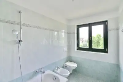 Casa in vendita, Via Gabriele D'Annunzio, Como
