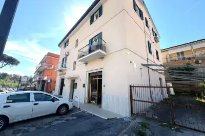 Attività Commerciale in affitto, Via della Cellulosa, Roma