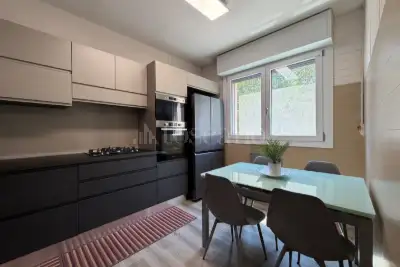 Casa in vendita, Via San Dionigi, Milano