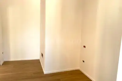 Casa in vendita, Via Michele Barbi, Roma