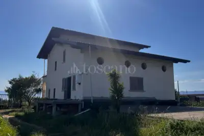Casa Indipendente in vendita, Via Siclari Concessa, Reggio di Calabria