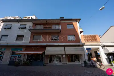 Casa in vendita, Corso Garibaldi, Pordenone