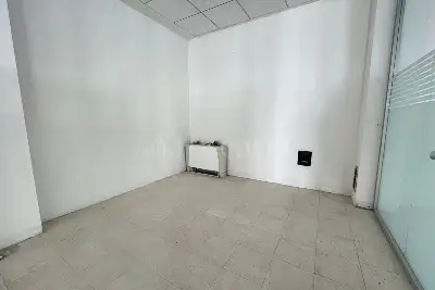 Negozio in vendita, Corso Vittorio Emanuele, , Stornara