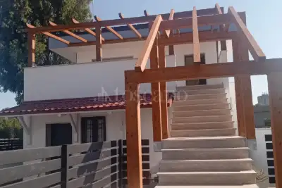 Casa in vendita, Via Saturno, Latina