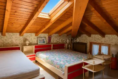 Villa in vendita, Via Pergola, Moniga del Garda