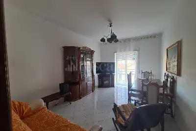 Casa in vendita, Via Varrone, Pomezia