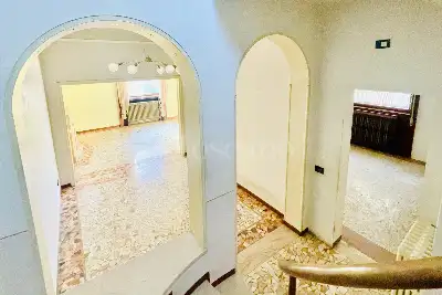 Villa Plurifamiliare in vendita, Via Carlo Pisacane, Brescia