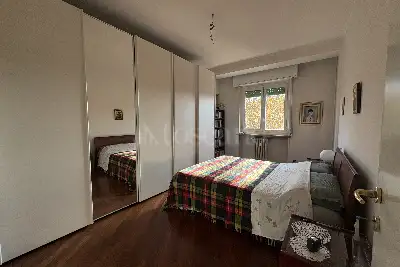 Casa in vendita, Via Lorenteggio, Milano