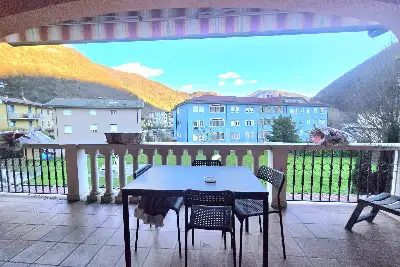 Villa in vendita, Via F. Petrarca, Sarezzo