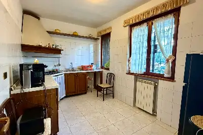 Villino a Schiera in vendita, Via del Fosso dell'Acqua Mariana, Roma