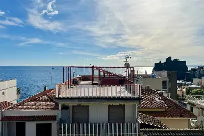 Casa in vendita, Via Re Martino, Aci Castello