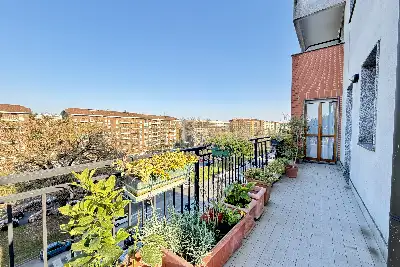 Casa in vendita, Via Angelo Inganni, Milano