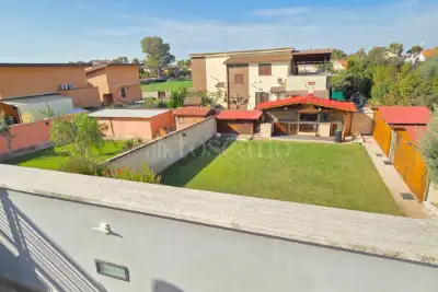 Casa in vendita, Via Giulio Minervini, Roma